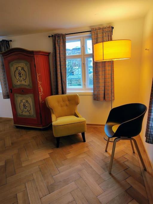 Ferienwohnung Resl - Geschmackvoll Renoviert & Zentral Im Historischen Schindelhaus Oberstaufen Dış mekan fotoğraf
