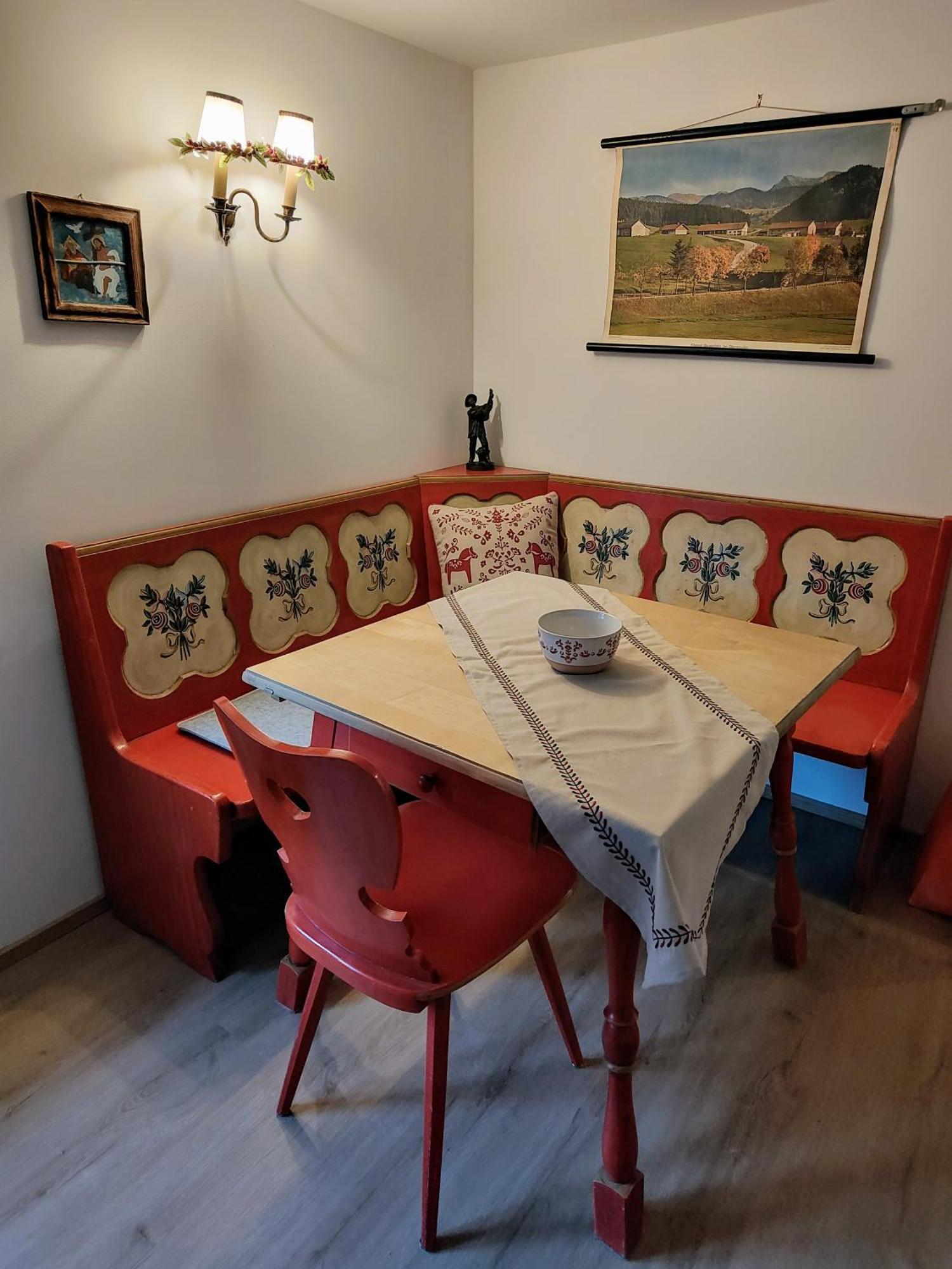 Ferienwohnung Resl - Geschmackvoll Renoviert & Zentral Im Historischen Schindelhaus Oberstaufen Dış mekan fotoğraf